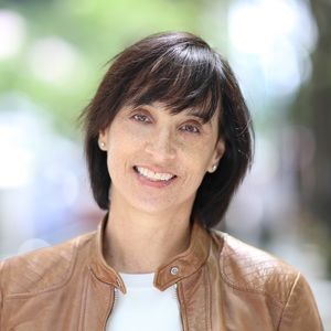 Meet your Posher, Janet